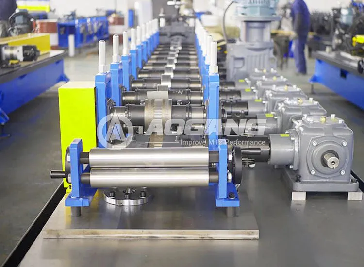 Máquina para fabricación de pilotes de acero