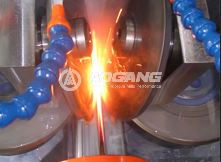  Línea de producción con Máquina de soldadura por alta frecue