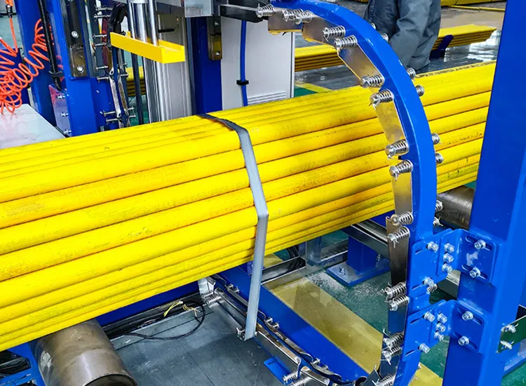 Máquina flejadora de tubos de acero