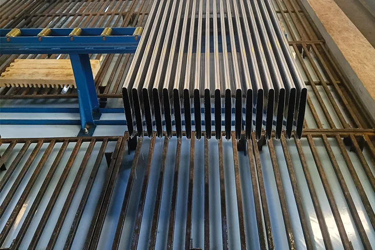 Máquina de tubos para condensador aogang