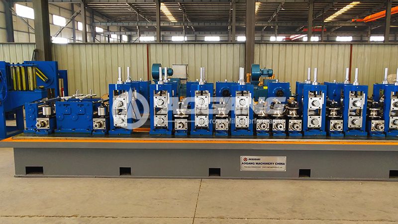 Máquinas de alta precisión para la producción de tubos de acero soldados